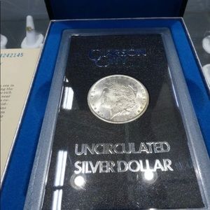 Uncirculated silver dollar carson city